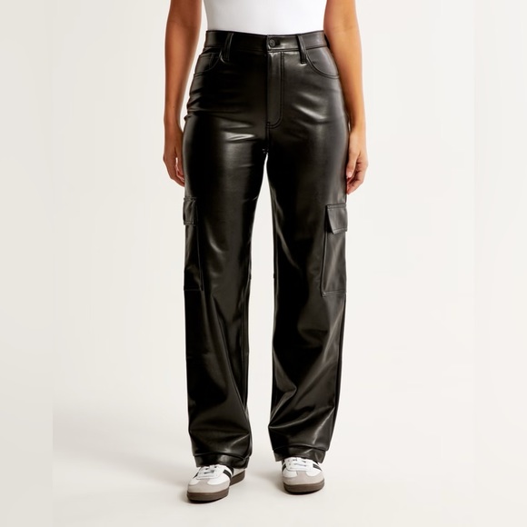 Abercrombie & Fitch Pants - Abercrombie & Fitch Faux Leather 90s Relaxed Cargo Pants